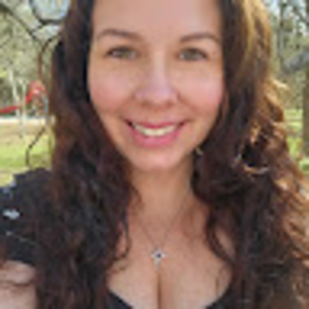 Meet your Posher, Alexandra